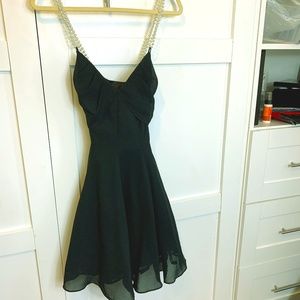 LITTLE BLACK DRESS